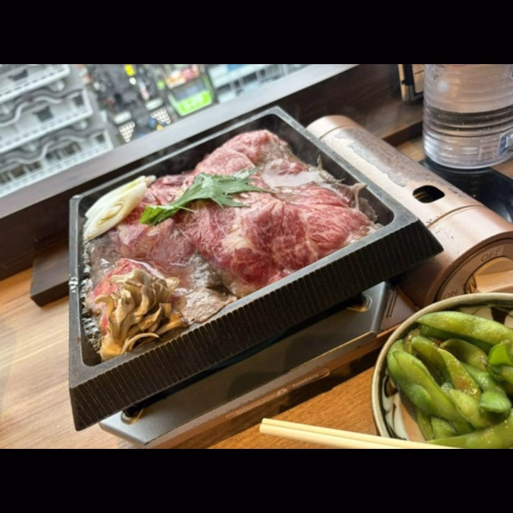 4月12日と13日お礼の２日分
お礼になります〜💞

12日の夕方、地元お友達とすき焼き
食べに行った写真です🏃‍➡️

本指名様4人、ご新規様1人、
5人お兄様ありがとうございました💗

75分本指名様♥️(S様💞)
先頭枠15時〜姫予約👸ありがとう
ございました⭐️
6か月振りだね😘っ
半年振りにお兄様にお会いして
頂けてとってもかおるこ嬉しかったよ✨
ジュース🍊買って下さったり
沢山かおるこに優しくしてくれて
本当に本当にありがとう〜🥳💗
お兄様肌ツルツルでスタイル抜群で
身体も綺麗で素敵だったなあ😚✨
また楽しみにしてるからね😘っ
本日はありがとうございました♥️

70分本指名様♥️
先頭枠18時〜ご予約ありがとう
ございました⭐️
半年振りだね😘っ
またお兄様にお会いして頂けてとっても
かおるこ嬉しかったです〜💞✨
お兄様に会いに来て良かった〜😝
って仰って頂けてかおるこは
とっても幸せでした〜🍀💞
優しく責めて下さっととっても
気持ち良かったよ〜🫢🙌
また楽しみにしてるからね😘っ
本日はありがとうございました♥️

80分本指名様♥️