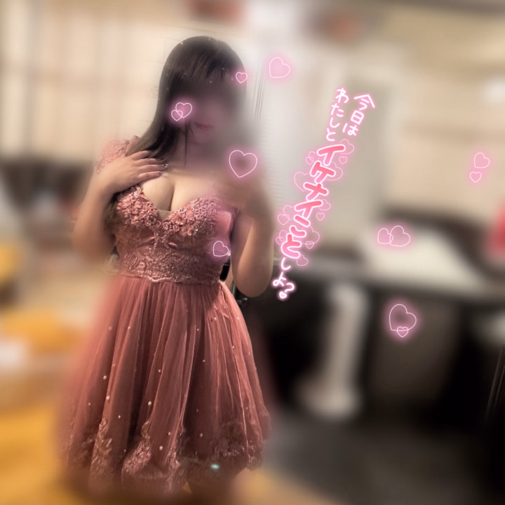 こんばんは🌛
昨日からすっごい寒いですね❄️
皆様風邪ひかれないよう（私も）
あったかくしてくださいね〜♡

実は一昨日の出勤時に
少し出勤を続けるには気になる症状が出たので
早退させてもらって
昨日検査に行ってきました💉
今日の17時前まで結果が出なかったので
今日は18時以降のご予約のお兄さまのみの
出勤にさせてもらってます😌✨️

結果は全て陰性ε-(´∀｀*)ホッ

疲れからか分からないけど
膣炎になってたみたいです🥺🥺

明日は15時からしっかり出勤させていただくので
ご予約まだまだお待ちしてます♡