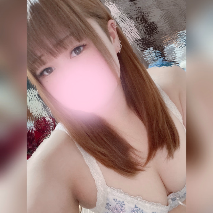 イチャイチャ💕



こんにちは👀

出勤しました🌟⋆꙳

ご予約してくれてる仲良しのお兄さん
ありがとう( *´ `)

もう少しで会えるの楽しみ(っ ॑꒳ ॑c)

いっぱいくっつき虫になるね🥰

まだまだ空きあるので
えちえちなお誘いお待ちしてます❣️
