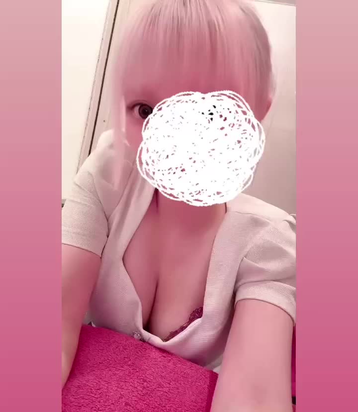 今日はポニテ！♡好きでしょ？？💕


会いにきてね🐶🤍


れお🐶