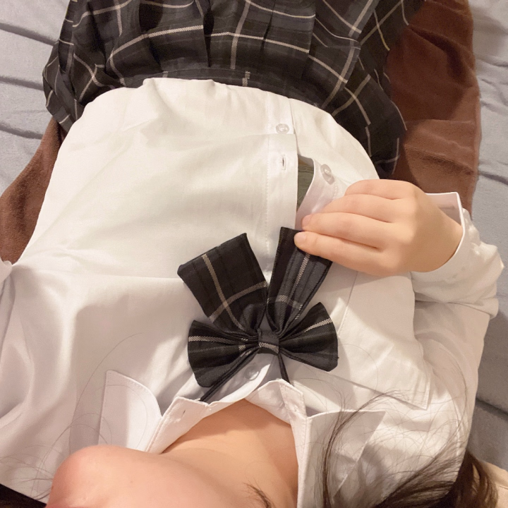 昨日会いに来てくれたお兄さん、ありがとう❣️

一緒にいると癒されるって、可愛いってたくさん褒めてくれてえりもすっごく嬉しかったの！
嬉しい気持ち、お兄さんにちゃんと伝わってるかな？

もっと癒しの存在になれるように頑張るね☺️
たくさんの人に届きますように🥰