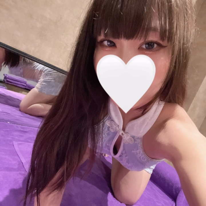 今日はお写真指名ありがとうございました︎💕︎
好きなアーティストさんのライブ前に来てくれたの、嬉しかったです♡いっぱいお話もできて、とっても楽しかったよー！🙌楽しんできてくださいっ！また感想聞かせてね🥰