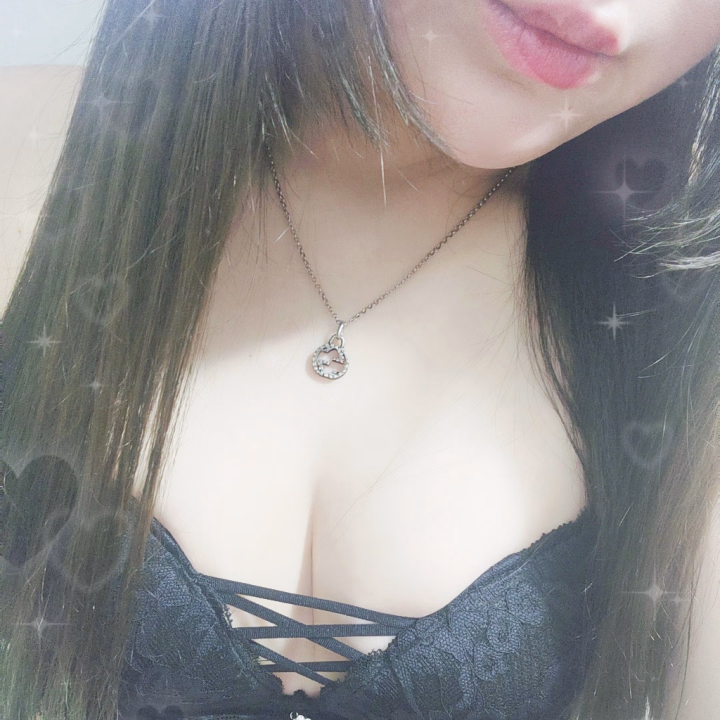 今日もたくさーん
イチャイチャしにきてくれて
ありがとう🥹💕

明日ラストだよー？！

ちょっとでも気になるなら
ご予約してね(｡･･｡)♪

明日を楽しみに…
今日も早く寝ます( ˘ω˘)✨

✱あむ✱