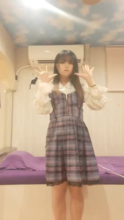 こんばんは！ももかです🍑

また復活させようかなー…🤔💭

復活したら見てくれる？👀💕

この後も待ってるよー🥺‪💞‬

ももか