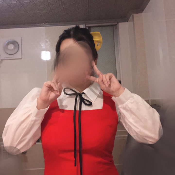 おはよー！

松山の予定です⬇️
6/27.28      9:00~24:00
お兄さんといっぱい楽しいことできたらいいな︎💕︎

あと、近況報告とかしてみるね👇🏻👇🏻

今日温泉に泊まりに行ってたの！！

なんと

カーネーションの温泉(◦´º`っ🪽‪"

お湯の色がピンクで匂いもめっちゃカーネーションだった！！🫢

きれいなお風呂って癒されるよね🛁*。

近くの神社も行ったから運気あげあげ🐒ﾔﾝ(ง ˙˘˙ )วﾔﾝ💘

温泉好きだから情報教えて欲しいな！

お兄さんのお気に入りのとことかっ