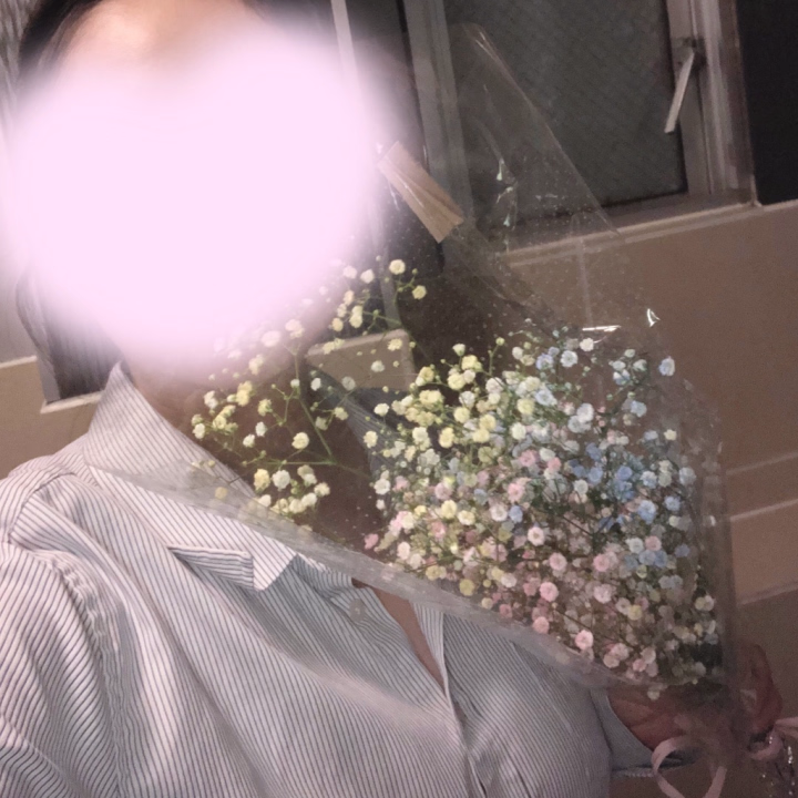 おはよー！

今日も元気に頑張りましょう(* ॑꒳ ॑* )ゞ

今日もあつい🫠

なんか、おでこつるぴかんだね笑笑