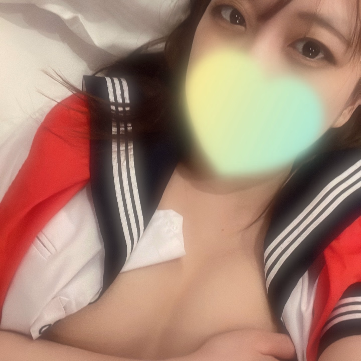 昨日もたくさんの
お誘いありがとうございました！


たくさんのはじめまして様にも
お会いすることができて
幸せだったし、
少しの空いた時間でも
埋めてくださったお兄さん！
いっぱいいっぱい
気持ちよくしてもらって
最高の幸せな時間を
ありがとうございました！


久しぶりにお会いできた本指名さま！
2ヶ月ぶりにお会いし
タイミングがあって
会いに来てくれたことが
本当に嬉しくて
本当にありがとうございました！


全てのお兄さま！
またお会いできること
楽しみにしてます✨


今日も10時から出勤します！
残り3日間の出勤になりました😭
毎日充実した時間で
あっという間です🥲
いつも本当にありがとうございます🙇‍♀️✨


残りの時間も
ゆっくり甘えてくれる人、
待ってます🫶💗
