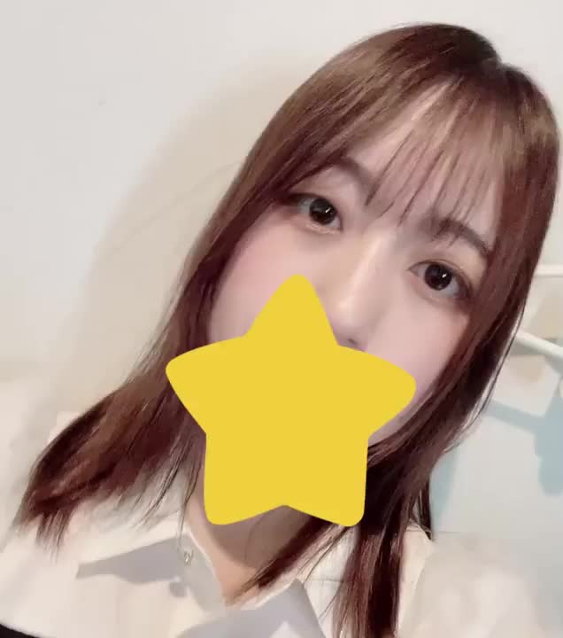 昨日もたくさんのお誘い
ありがとうございました！


たくさんのお兄さまから
ありがとうって感謝の言葉を
頂くことがあります🥹
それはお互い様でロアと
出会ってくれて、貴重な時間を
本当にありがとうございます！
また来るねって言うお言葉も
本当に嬉しくて励みに
なってます🙌

本当にありがとうございます！




今日も10時から出勤してます！
お休みのお兄さまや
お仕事終わりのお兄さま！
まったり甘い時間一緒に
過ごしましょうね❤️‍🔥

今日もお兄さまにとって
素晴らしい1日に
なりますように...✨