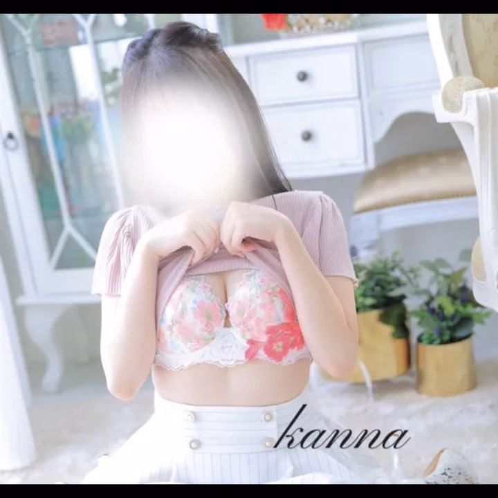 おはようございます 🌼⟡.·




かんなです 🎀


本日10時から出勤します ❕🫧


ご予約してくださっている皆さま
ありがとうございます 🧏🏻‍♀️💖


今日は当日キャンセルが
出てしまったので、、( ⸍›̥̥̥ ᜊ ‹̥̥̥ ⸌)


12時〜120分まで
16時30分〜20時まで
ご案内可能です 🈳📢🤍


週末まだ予定のないおにいさんは
かんなと遊ぼ〜 𐔌՞ ܸ.ˬ.ܸ՞𐦯🪄💫




お誘いお待ちしてます 🫶🏻 ‧₊˚



かんな 🎀
