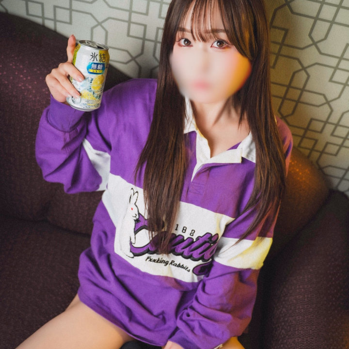 本日2回目の雑談配信まで、残り1時間を切りました🙈🩵
コメントを拾いながら、のんびりまったりな雑談配信です✨
お酒を飲みながら、BGM代わりに...

音声配信なので気軽に遊びにいらしてくださいね🥰🥰