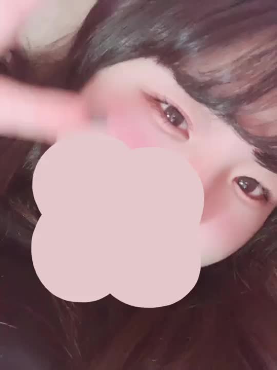 まったりタイム？⏱💖


待機中は基本
ずーっとゴロゴロしてるの💖


まったりしてたら
ウトウトしてきちゃう事もしばしば😪笑



ももか寝てる最中に〇れられるのとかも興奮しちゃうタイプ💖



A〇みたいなシチュエーション
すごくされてみたいなぁ🤔💖