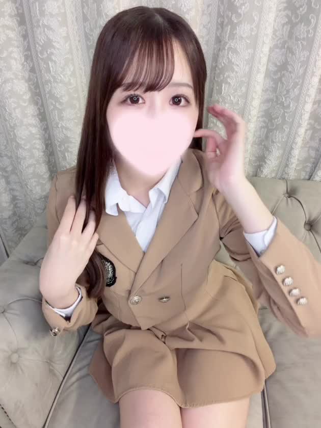 おはようございます☀️

今日アラームセットするの忘れて寝ちゃったのに、起きなきゃいけない時間の10分前に目が覚めた👀天才かも(｡ᵕᴗᵕ｡)✨️

今日も12時から出勤します🫶🏻
お誘い待ってます💕