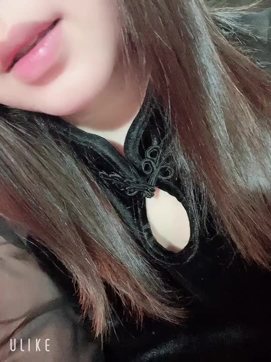 なんでかわからないけどムラムラが止まらなーい！(〃ω〃)

お仕事終わってからも1人でしちゃうようなエッチな女の子はダメですか？♡


まだまだラストまでお待ちしております

一緒に欲求不満を解消しましょう♡