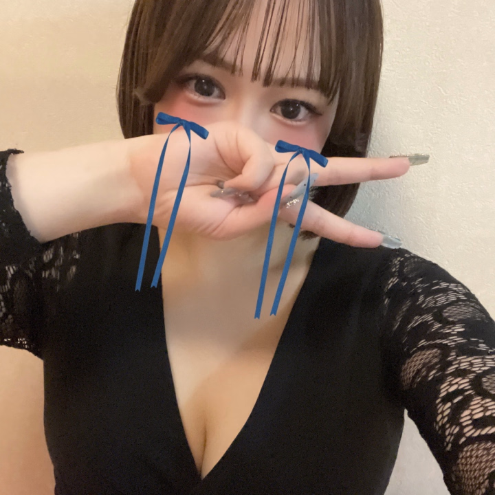 今日も遊んでくださったお兄様方、ありがとうございました😊💕

イチャイチャしたり、楽しくお話できて充実した〜✨

そして今日ある結論に至りました…

可愛いだけじゃダメみたいです笑

実用性とは程遠いけど、努力はしようと思ったよ！

誰か努力点もくださーいっ🤣