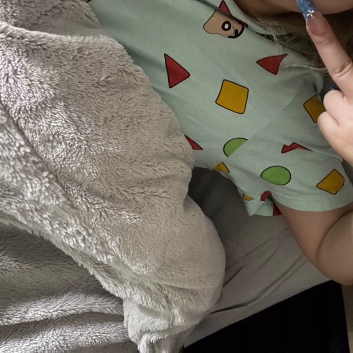 スペシャルスーパーオフショットで失礼致します。

久しぶりのレディースデーでくたばり申しておりました✊

本当に何年ぶりに3日間とか家にひきこもってこのまま廃人化するのかと思った🤣

一応25日の木曜日17時から出勤復帰予定です✍️
日記上げなさすぎて本当にごめんなさいの気持ち🧏‍♀️

今月も残り少ないですがよろしくお願いします🫶🏼