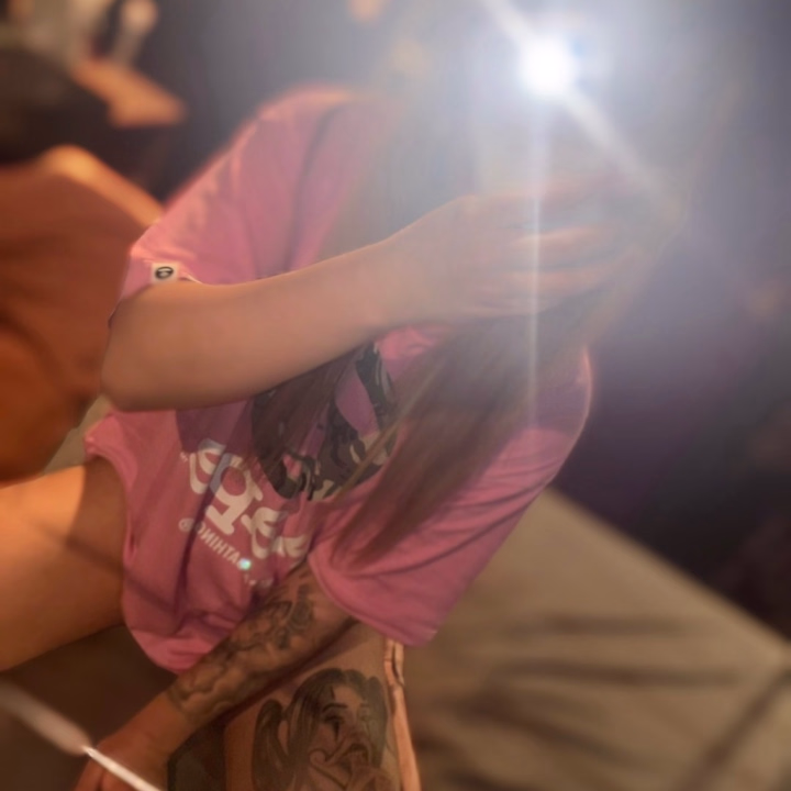 出勤してるよん✌🏻

昨日はおやすみ満喫できた ~ ✨️

1日えっちなことしてないだけで
もうムラムラ限界💦

26:00までいるからお時間合うおにぃさま
是非会いに来てねん🤤

いっぱい気持ちいいことしよ♡
問い合わせ待ってまちゅ😚💞