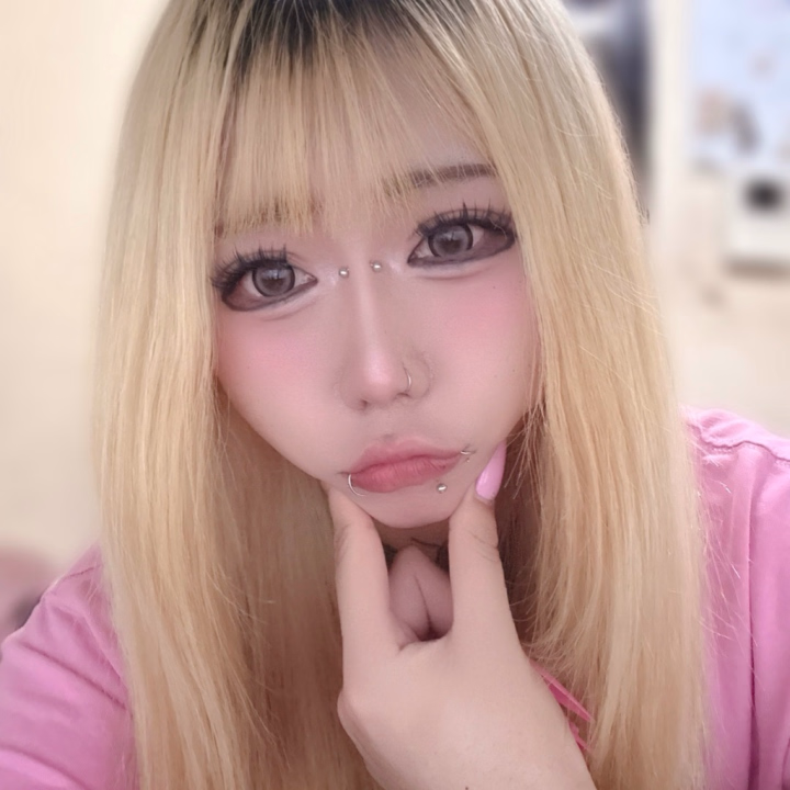 おにぃさまナニしてるの ~ ???
イヴはまだまだムラムラちゅ🤭🤍

おにぃさまとたくさん
気持ちいいことしたい

お酒飲んで楽しくなってる状態で
イヴと気持ちいいことしてあそぼ🤤

ムラムラしてるおにぃさま待ってるよ✌🏻