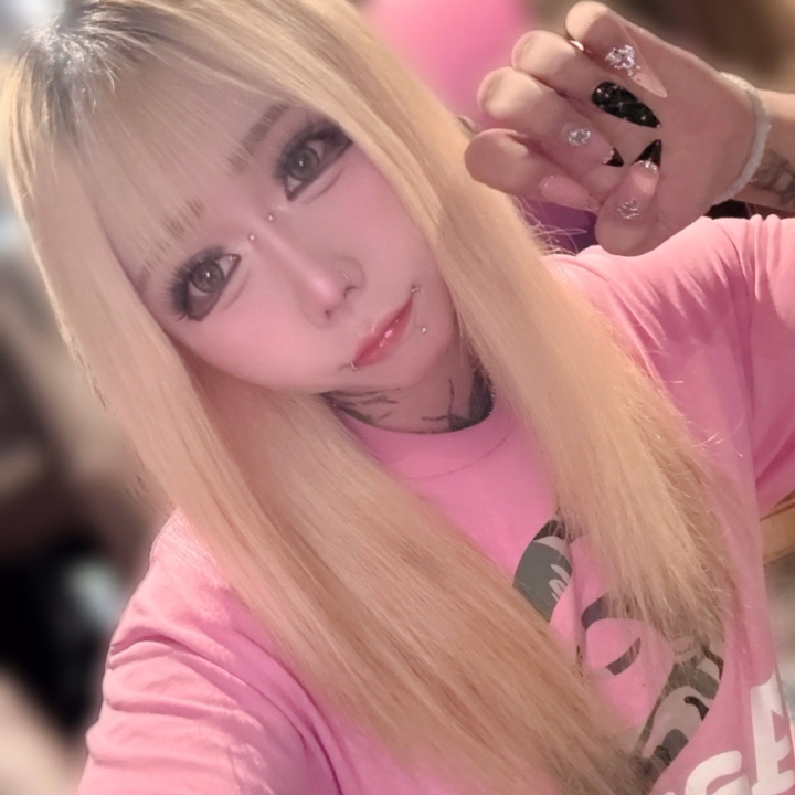 こんばんは ~ ♪

前半遊んでくれた
おにぃさまありがとうございました🥺ᩚ

まだまだムラムラちゅー😍

ムラムラしてるおにぃさま
イヴとえちえちしよ ~ 🫶🏻

いっぱい濃いのぴゅっぴゅしよ🍼💕

問い合わせ待ってるお♡