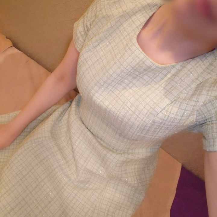 ♡わーい♡

外見も内面も褒めていただけて嬉しいです🥺♡
人にも自分にも笑
常に優しく、を心掛けているので。。😌
本当は自分には厳しい方が良いのだけど、、😂

ほんわかした雰囲気で優しい笑顔のお兄さんに褒めていただけたので
より嬉しかったです🥺✨✨

ワンピース好きって仰ってたので😘
次回も可愛いワンピースいっぱい持って来ますね🙋♡
実はこのツイードのワンピースもお気に入りなのです(,,- -,,)♡


またお逢い出来る日を楽しみにしてますね😌🍒