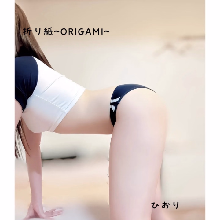 忘れられない時間にするためには、
ひおりがいーっぱい気持ちよくすれば良いかな？😍

お兄さんが忘れられなくなるような快感、、
さぁ、どんな快感でしょう！☝🏻💗

ひおりのマ〇トは初めての方にもピッタリなんだけど、
経験が何回もあるお兄さんに
「これは、初めてのマ〇ト」って褒めて貰えちゃうようなプレイなんです😚✨️

フ〇ラはよく動く舌ベロと吸い付きで
おち〇ちんに快感を刻んじゃう❤️

濃厚にご奉仕で、お兄さんのこと満足させちゃう😝❣️

待ってるね♡