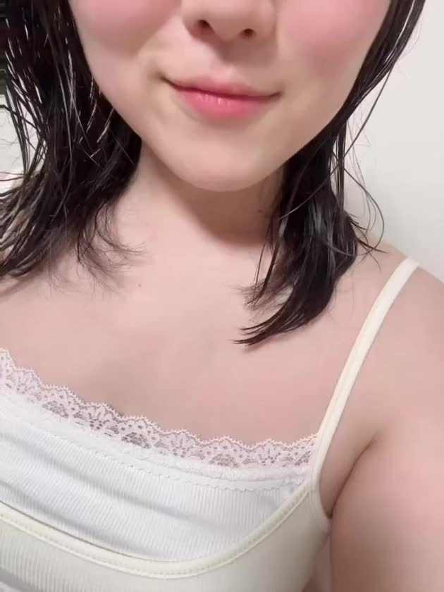 久しぶりに動画内でおしゃべりしたら、
緊張しちゃって猫かぶってる😂笑



きよ
