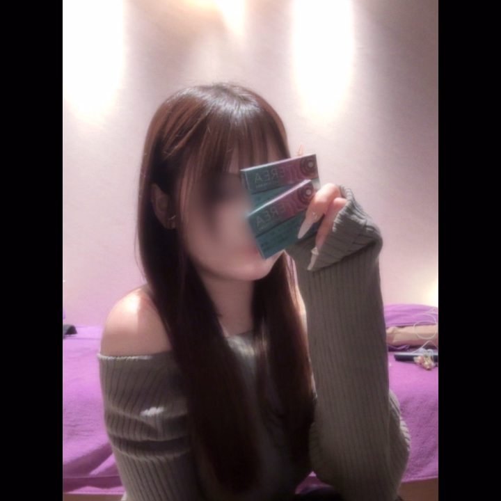 おはゆ❄️
早起きできちゃってるんだなあこれが。ゆきってば偉いなあ。

昨日遊んでいただいたお兄さまがたありがとうございました♡
「日記読んだよ！」って言ってもらえるの実は結構嬉しいです😌

お差し入れもありがとう〜〜〜！
値上がりしてひーひー言ってるのでとてもとても助かります🥺🙏

暖かくなってきて不思議な国の住人さんたちがちらほら遊びにきてくれてますが、一個だけお願い！！！！！
ゆきのお口を覆うようにお口を被せてくるのだけはやめてね！！！！

ここ最近は「慣れてないお兄さんなのかな〜〜」ぐらいでさらっと流していたのですが、異様にお口周りに赤みが出てきてしまったのでこれは良くないと思いお願いを🥲

故意にやってるわけじゃないのは重々承知です、お遊び中にお伝えした時は聞いてくれたら一緒にたーくさん楽しめるからね🤍

お気持ち表明はあまり好きじゃないので、この日記で伝わりますように。

今日もとことん一緒に楽しもうね💐
ラストまでゆるりとよろしくお願いします🛀🫧