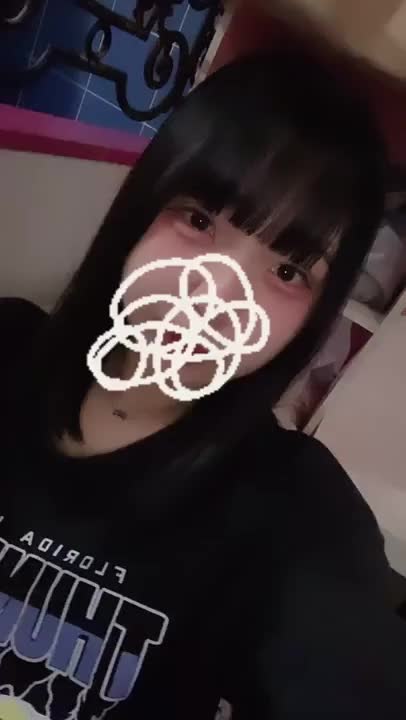 今日も
10:00〜24:00
いるよ～🫧

3連休初日
元気いっぱい待ってるね～🔅