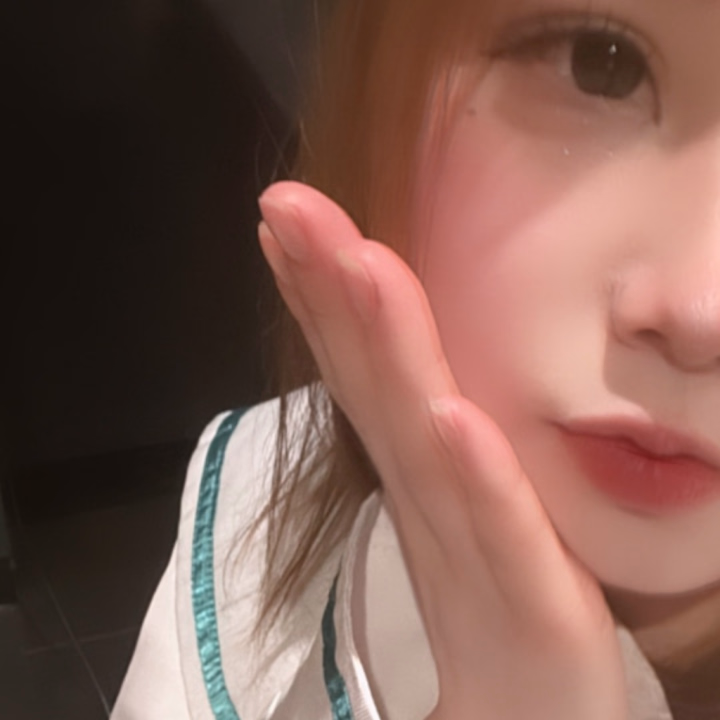 明日、明後日出勤します♡

ご予約まだ受け付けてます🍀*゜

ご予約問い合わせ何件か頂いており、ご予約は早い者勝ちですよ(*´ω｀*)


お遊びのお誘いお待ちしてます❣️