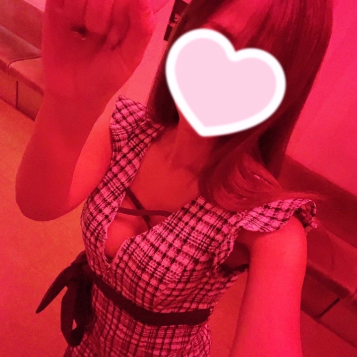 もあ退勤しました🙌🏻💕

えちえちな
お兄さんのおててで
今日ももあは
おしお日和でした🐳🌈

一緒にきもちよくなれて
しあわせ～😍❤️‍🔥



もあ次の出勤は
来週月曜日 10時～16時です♡
お時間合うお兄さん
もあをたっぷり
よろしくお願いします♡♡
それと✨
ためためよろしくね～🍼💕︎