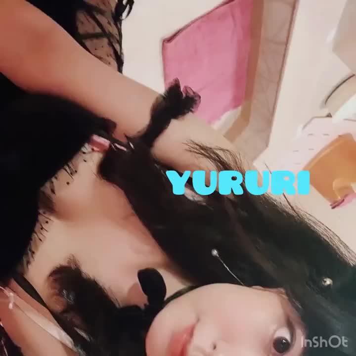 一応ハロウィン🎃コスの黒猫衣装だったり🐈‍⬛❤︎

乱れハロウィンって脱衣の事かと思ったらあんまり関係なかった…！笑
猫耳見えないし、イベント終盤だしでタグ付けせずひっそり投稿なのです…