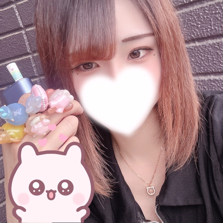 左右の目の大きさが違うのが
コンプレックス🥲🥲

さては これからママとご飯🍚して
役場へ行ってフラフラしてから
水戸向かいます🚃

プチ長旅だけど頑張って向かうので
待っててね😌💗 

一旦 出稼ぎは水戸しか決まってないので
楽しみつつ頑張ります~ 🥹💗 
のびーーりとれいまるらしく🛁🪞