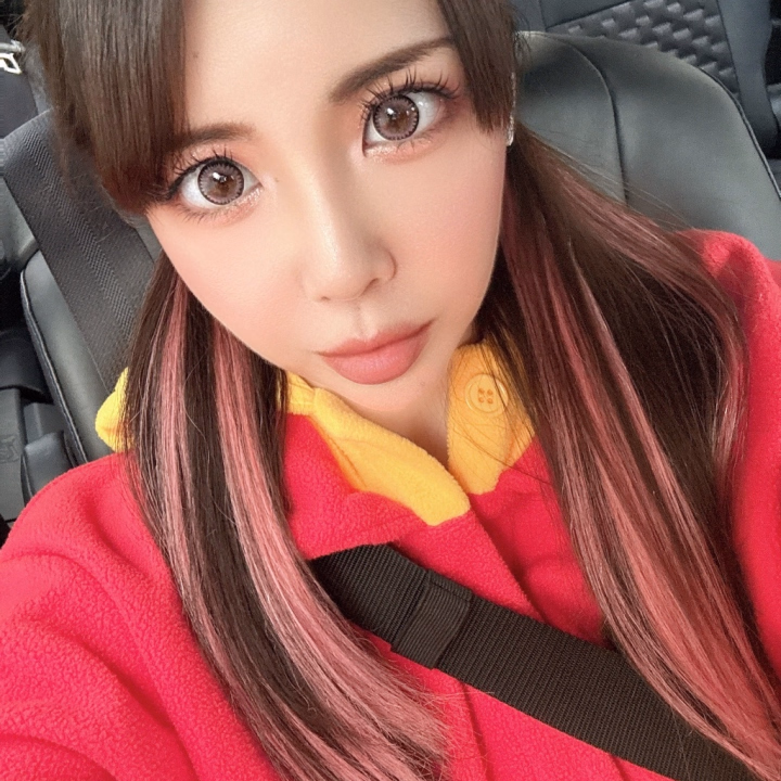 今日のおぐはるさん🧸


大好きな場所へ行ってきまーす🐭


着ぐるみで外の世界恥ずかしいなうですww


おぐはる。