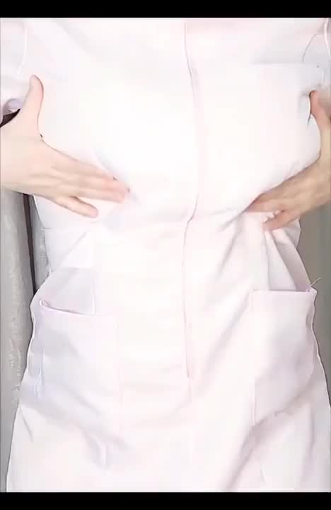 ぽっちゃり×色白×巨乳×ショートカット
エロナース服で誘惑しちゃう💓