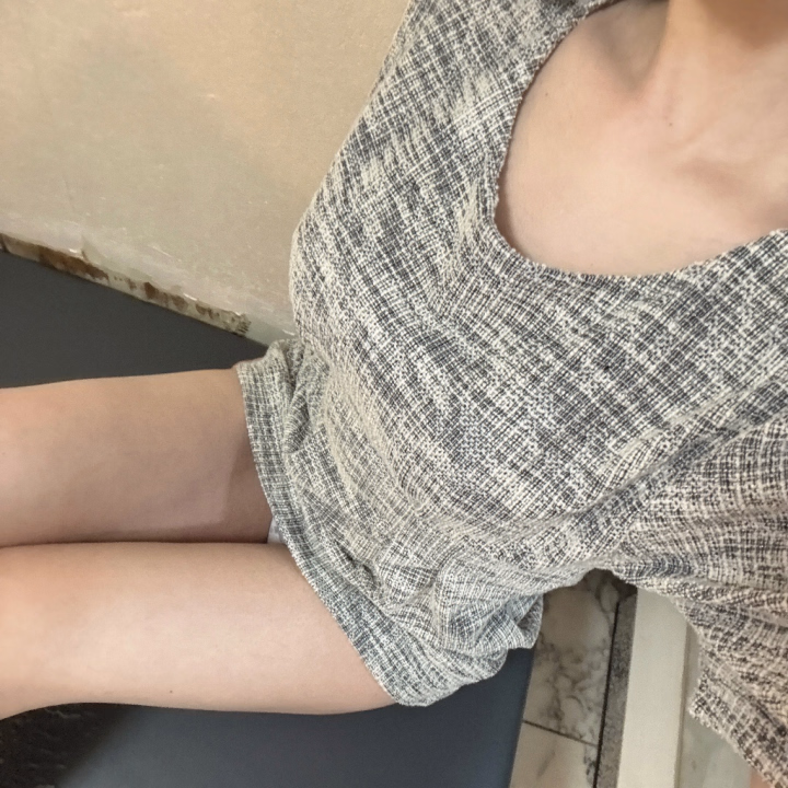 出勤しました♪

先週体調を崩してお休みになってしまい
ご予約いただいてた方ごめんなさい><

本日からまた復帰してます❣️
復帰早々ご予約でいっぱいにしてくれて嬉しい
ありがとうございます♡

本日は完売ですが
明日はまだ予約枠ほとんど空いてます🈳

15:30〜お電話予約はじまるので
お問い合わせください。

今日もたのしみにしてますっ
✼••┈┈┈┈┈┈┈┈┈┈┈┈┈┈┈┈••✼
ヒメチャンのご連絡はこちらから🩷
今月1ヶ月のシフトもこちらからみてね
https://hime-channel.com/profile/62kz35
✼••┈┈┈┈┈┈┈┈┈┈┈┈┈┈┈┈••✼