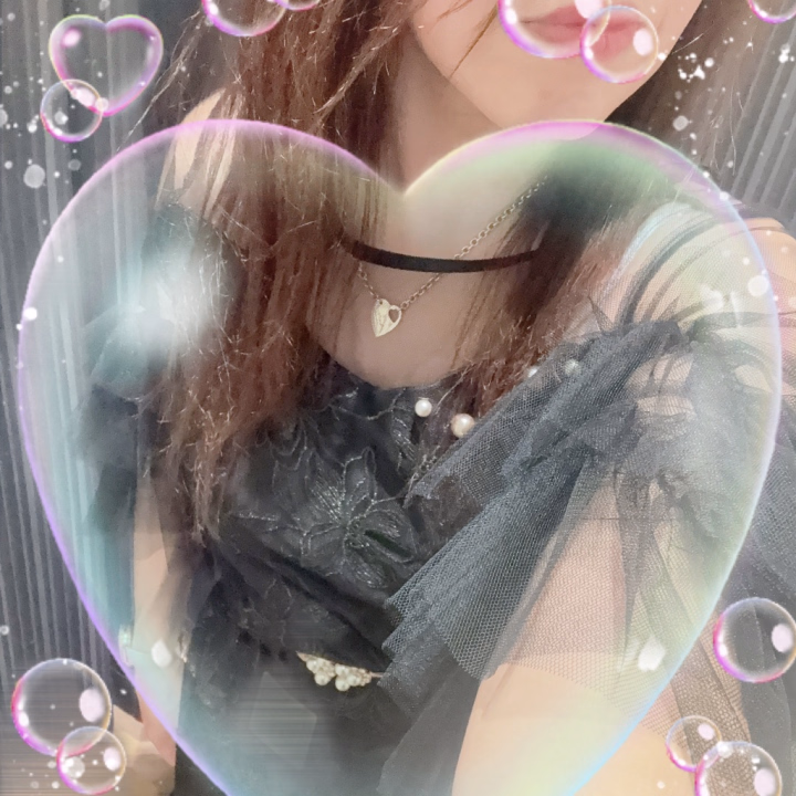 今日は朝から過ごしやすいです✨☺️

本日お休みでしたが

用事が早め終わったので

横浜駅より乗車予定です💕💕

20時半以降マイカー移動になります🚗

千葉。埼玉。東京都下。神奈川西部方面

遠方のお兄様

往復の関係上前予約、

お時間の余裕(往復移動、コース時間)を

ご理解頂けたら幸いです🙏

公式オプション外

(個人有料オプション)等の指定は

手持ちがないこともあるので

ご了承お願いします🙇‍♀️

素敵なお誘いお待ちしてます❤️