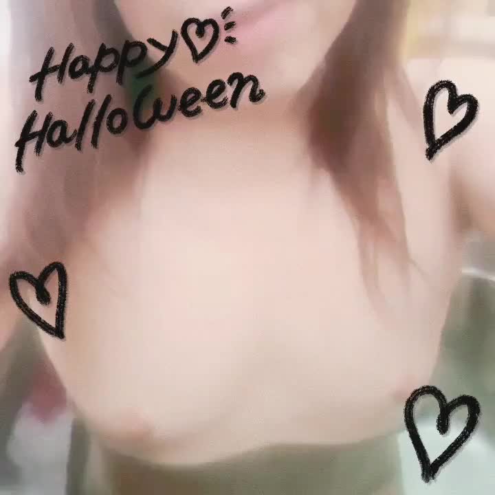 朝は寒かったー😱

朝、寝る前のルーティンもヒヤッとしちゃう😫

けど、継続してるー👙💕✨

今日はどこで待機しょうかな🥰❤️