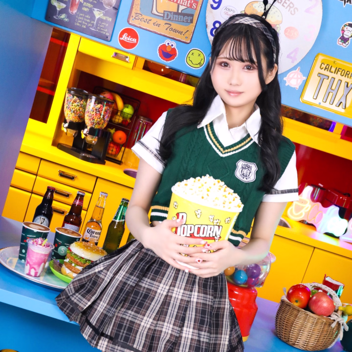 今日も1日があと少しで😭😭
雨降ってきたけどラストスパート
駆け込みご来店お待ちしてます🌟
今日もたくさんお誘いありがとう♡♡
🍀よつば🍀
