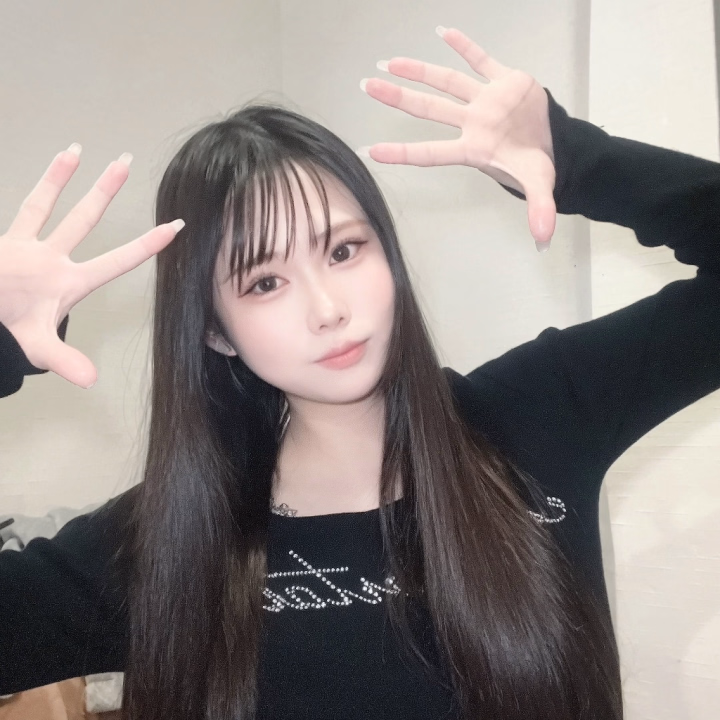 早く機種変したいんだけど
なかなかの値段するよね💦
やっぱり17Pro売ってなくて
18Pro買おうと決意しました🥹🥹
今月は無理そうだから来月かな、、😣
🍀よつば🍀