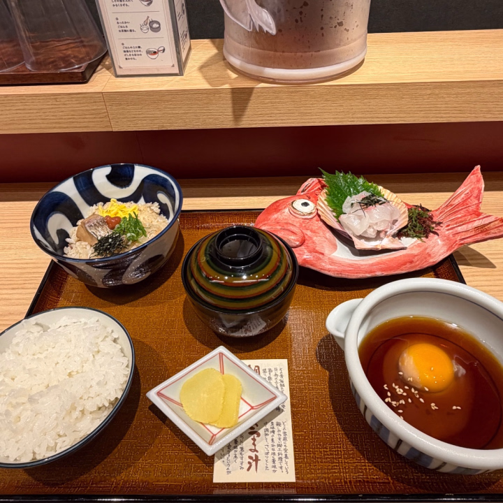 松山グルメ満喫中🐟✨

今日は念願の鯛飯を食べてきたよ〜🤍
美味しかったよー🥰

しっかりパワーチャージできたので、
この後も頑張ります💪💕
ネット予約、事前予約お待ちしてます🌟