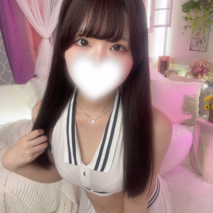 ひすいです


ここ最近、ヒメチャンネルの調子が悪くて開けなかったのがやっと直りました✨️
トークも返せるようになったので
今まで通りヒメ予約のご連絡もお待ちしてます🎶


4月後半のシフトです🗓

池袋
4/16(木) 7:00-12:00
4/18(土) 7:00-12:00
4/30(木) 7:00-12:00

米子
4/21(火)〜4/27(月) 


3ヶ月ぶりにまた米子に行くことになりました✨️
米子のお兄さんとまた会えるのが楽しみです☺️
