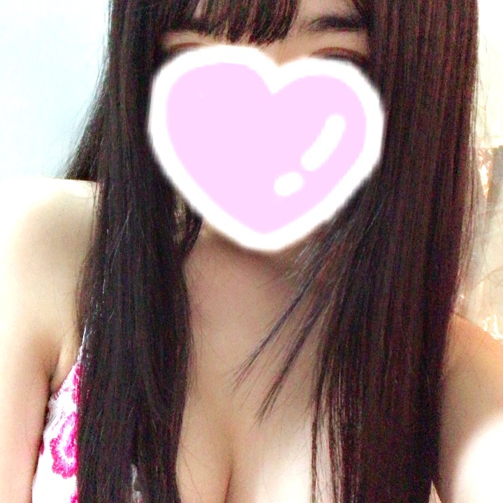 今日で8月も終わりだね🥺
9月は出勤できるかなあ...
早くお兄さん達に会いたいよ(*´-`*)
