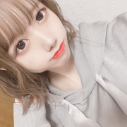 三倉ほなみ