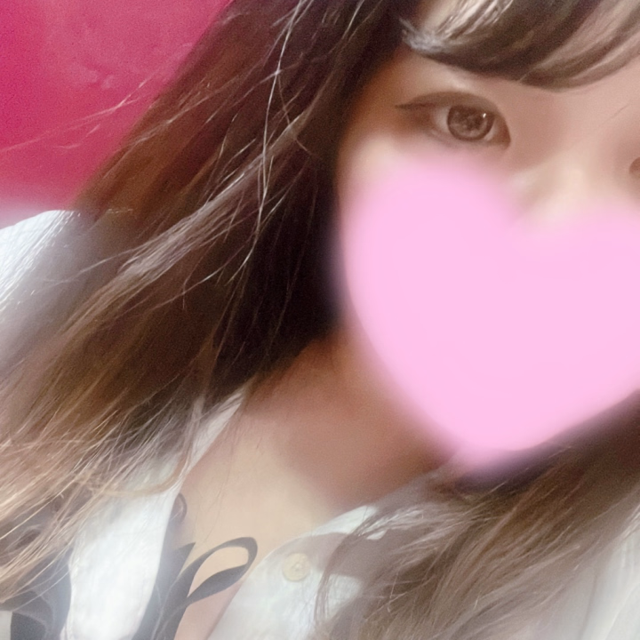 17時までいます🙋‍♀️

金曜日なのに珍しく予約なくて
寂しいので
会いに来てくれると嬉しいなぁ🥺💓