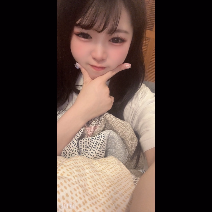 おはようございます☀️
かのこです(๑•̀ㅁ•́ฅ✨

明日はいよいよ久しぶりの出勤です🐣
楽しみだねぇ！！
ご予約の連絡もたくさんありがとうございます💗
楽しいこといっぱいしようね！！

そしてチラホラ聞かれるので先にお知らせしておくと、5月いっぱいはかのこさんはおやすみ予定です！
なので
池袋は4/19~23の5日間
水戸は4/24~26の3日間
でお会いできたら嬉しいです😭
5月以降は6/22頃からまた出勤します！
それは追ってお知らせします👍

今何してるの？ってきっと思うと思うんだけど、おうちの事と人間としてパワーアップする準備をしているのでそっと見守ってて貰えたら嬉しいです。

とにかく明日から楽しも🫶