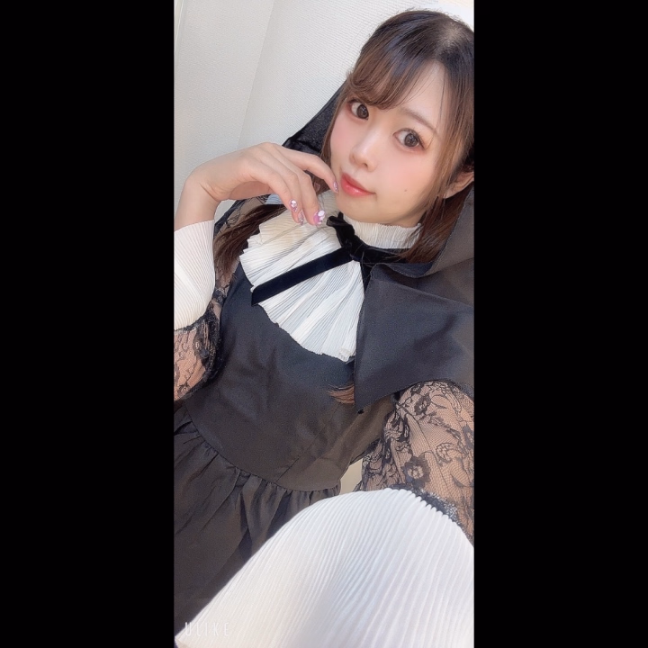 おはようございます！
かのこです(๑•̀ㅁ•́ฅ✨

昨日も来てくれたお兄様！
ありがとうございました🙏
仲良しさまもありがとうね🥰
ちょっとゆったりでしたが楽しく過ごせました🫶
また待ってるよ！！

もうすぐハロウィンということで
コスプレなにがいいですかねぇ💭
悩み中…🤔💭