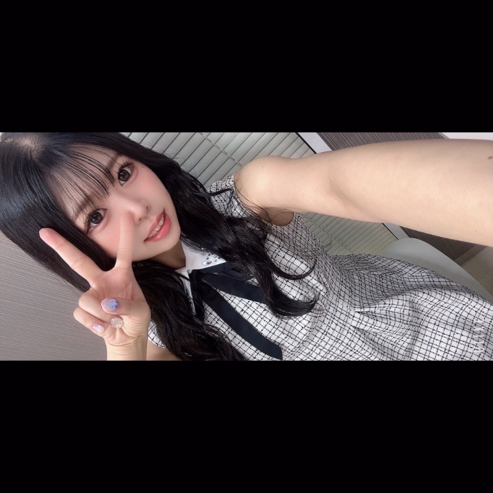 おはようございます☀️
久しぶりの自撮り投稿✋

ご予約のお問い合わせありがとうございます🙇‍♀️
まだまだ空きがあるのでお誘いたくさんお待ちしてますね🌟