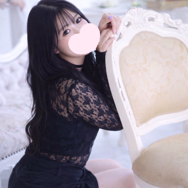 おはようございます☀️
かのこです(๑•̀ㅁ•́ฅ✨

今日は久しぶりの出勤だぁ💗
既にご予約のお兄様方
ありがとうございます😊 
たくさん楽しもうね！

まだ空いているお時間もあると思うのでお誘いたくさんお待ちしてます！！