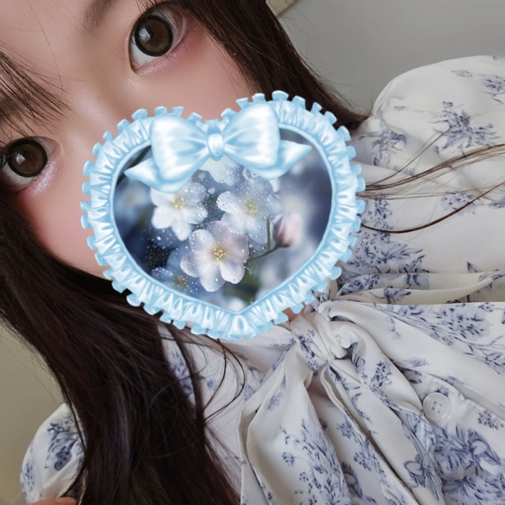 初めての風俗の方、ありがとうございました😊
完全に風俗初めてだったみたいで緊張はしてたみたいだけど、ちゃんと気持ち良くはなってもらえて良かった🎵
独特な雰囲気がセクシーでしたね✨
また小名浜方面くる時にタイミングあったらぜひ会いに来てね😺
今日残りわずか!
あとちょっとだけ待ってるね🎵