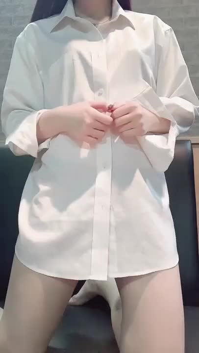 動画初投稿です🐱❤️‍🔥

応援してね ꉂꉂ📣