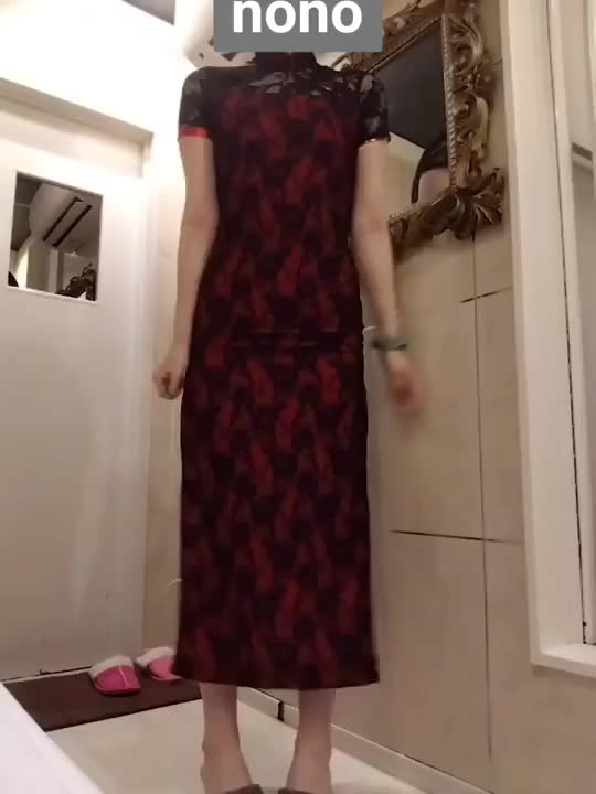 何回目かの踊ってみたです。でも過去投稿消していました。そして音楽付けられないので無音です。なんだか滑稽なので載せようか悩みましたがフォロワーさんだけなら良いかなぁと(*⌒▽⌒*)♡笑